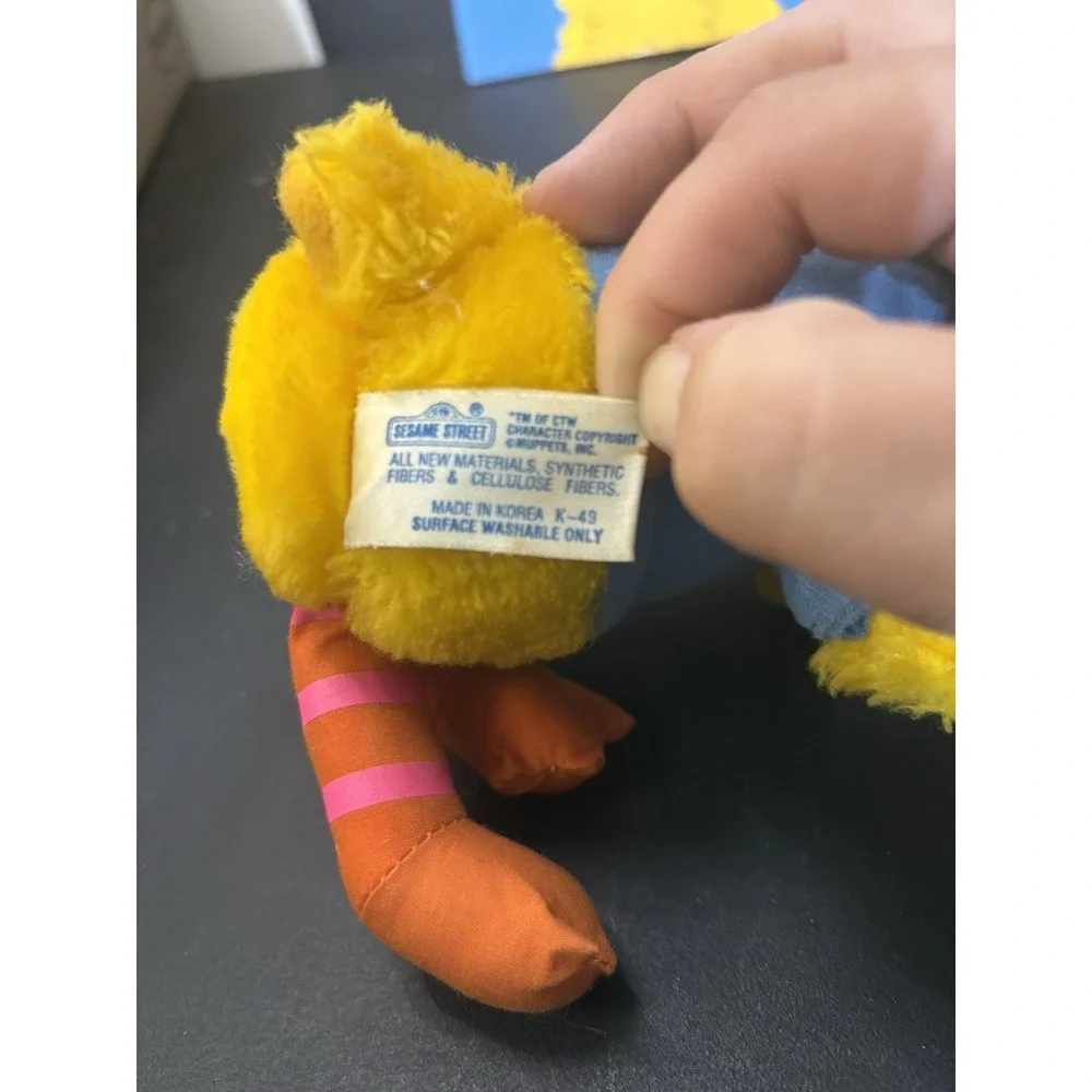 VINTAGE SESAME STREET BIG BIRD HASBRO PLUSH DONT CRY BIG BIRD GOLDEN BOOK 1980s
